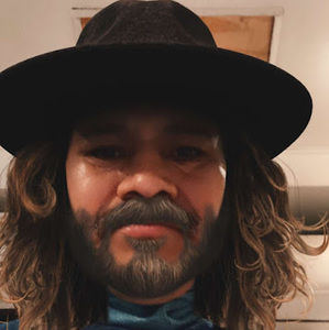 Meet your Posher, Ramiro